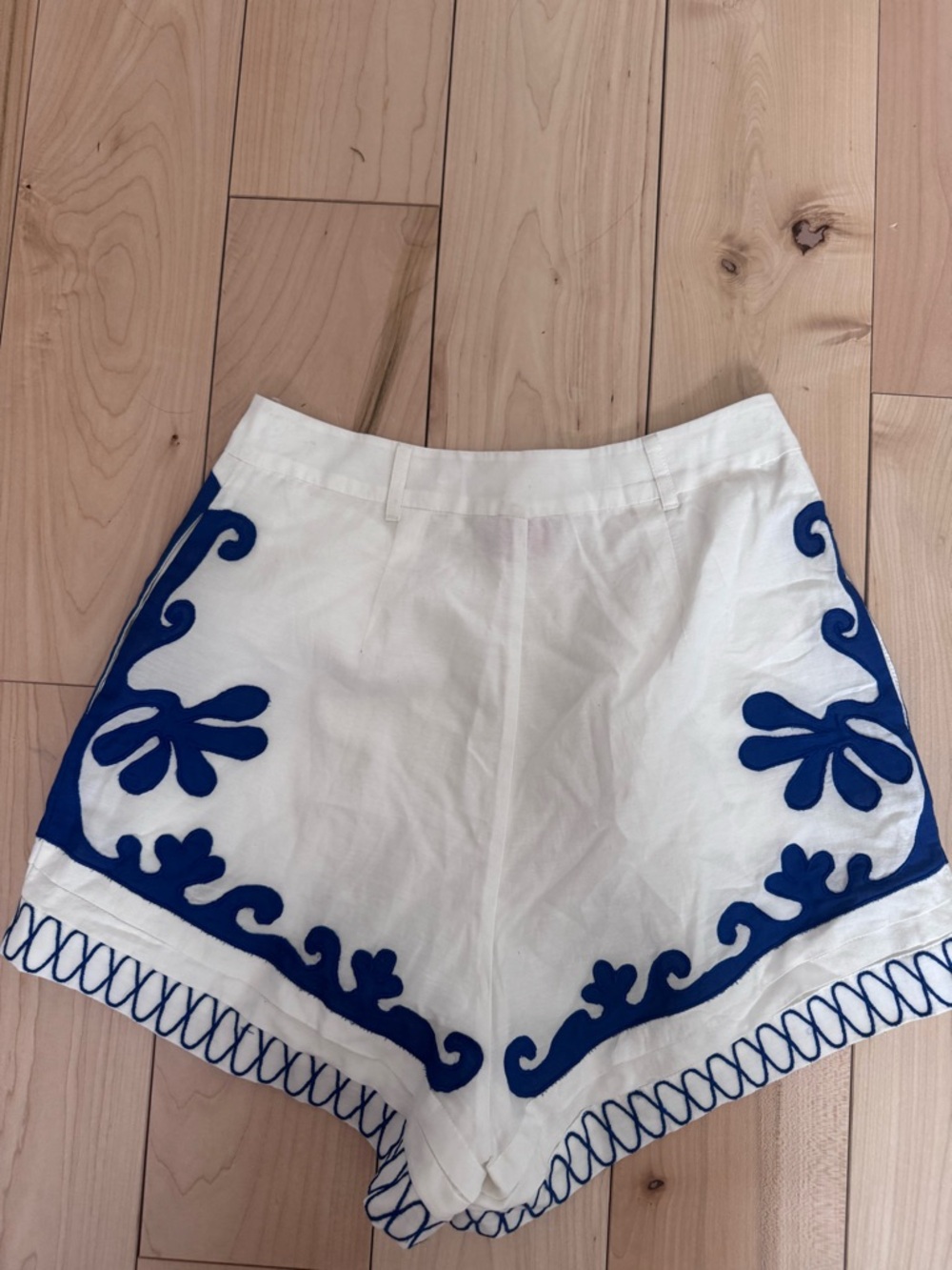 Never a Wallflower Coral Shorts White & Navy - Picture 5 of 6